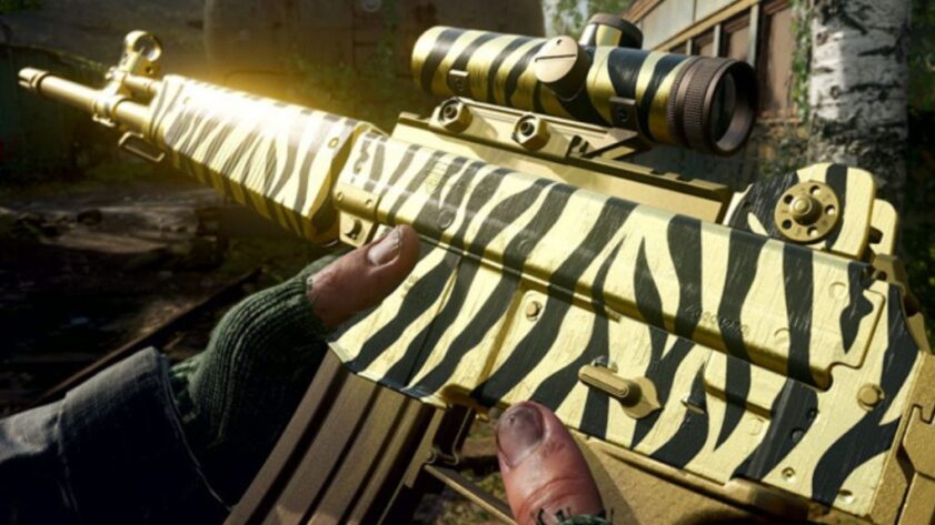 Warzone camouflage Gold Tiger